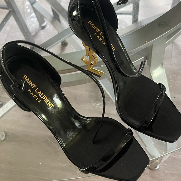 Saint Laurent
Opyum YSL Logo-Heel Sandals with Golden Hardware - Picture 5 of 6